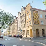 Hamlet Old Town Apartment By Triapart
