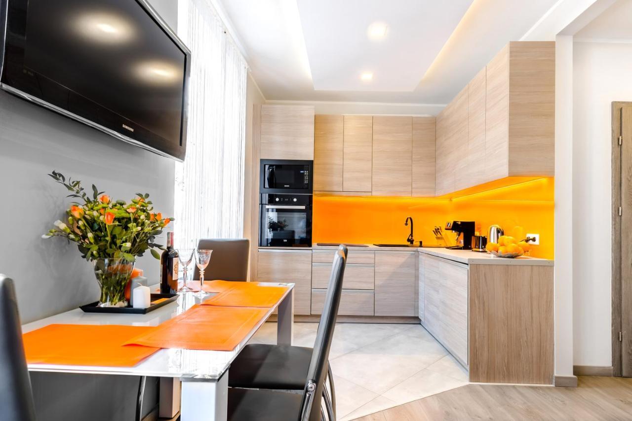 Apartment Hamlet Old Town By Triapart
